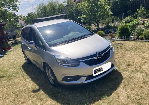 wielkopolskie Opel Zafira cena 49900 przebieg: 149999, rok produkcji 2016 z Września